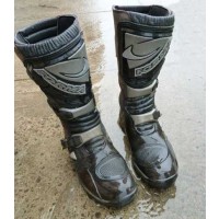 forma-wet-boot.jpg